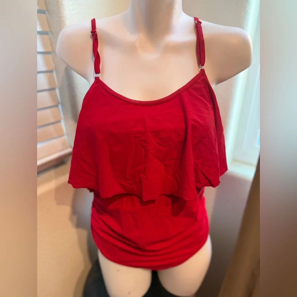 Boohoo Drape Sleeve Maternity swimsuit‎
